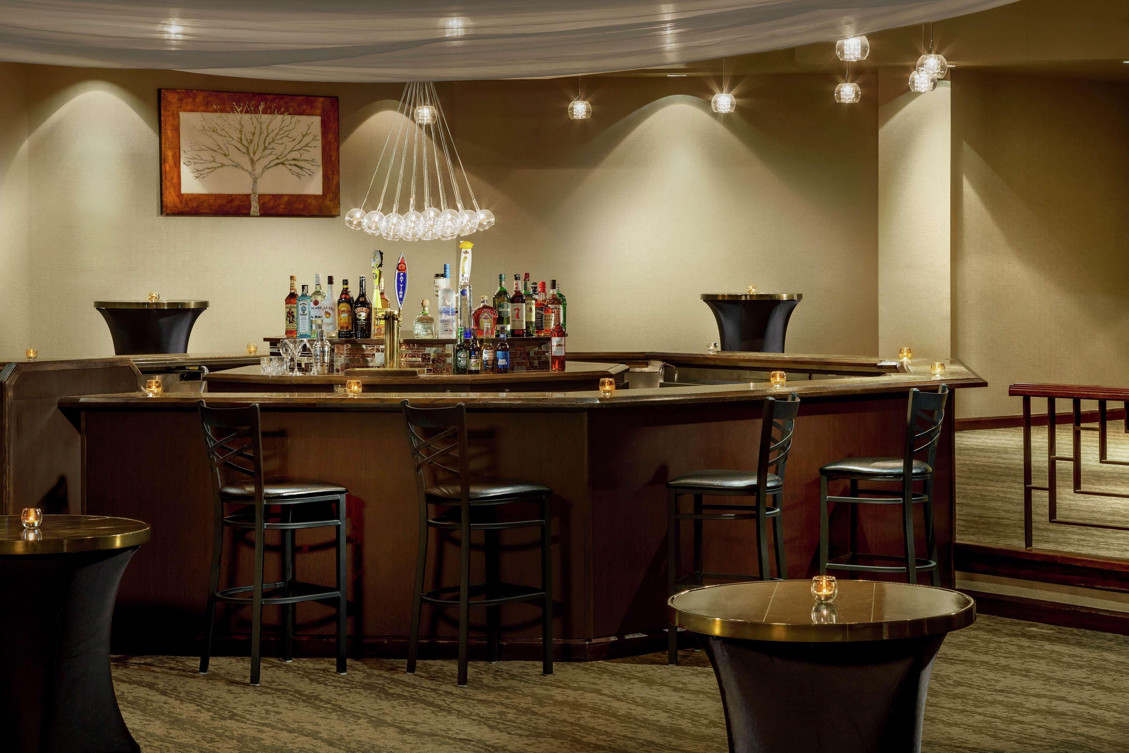 Doubletree By Hilton Colorado Springs Hotel Eksteriør billede