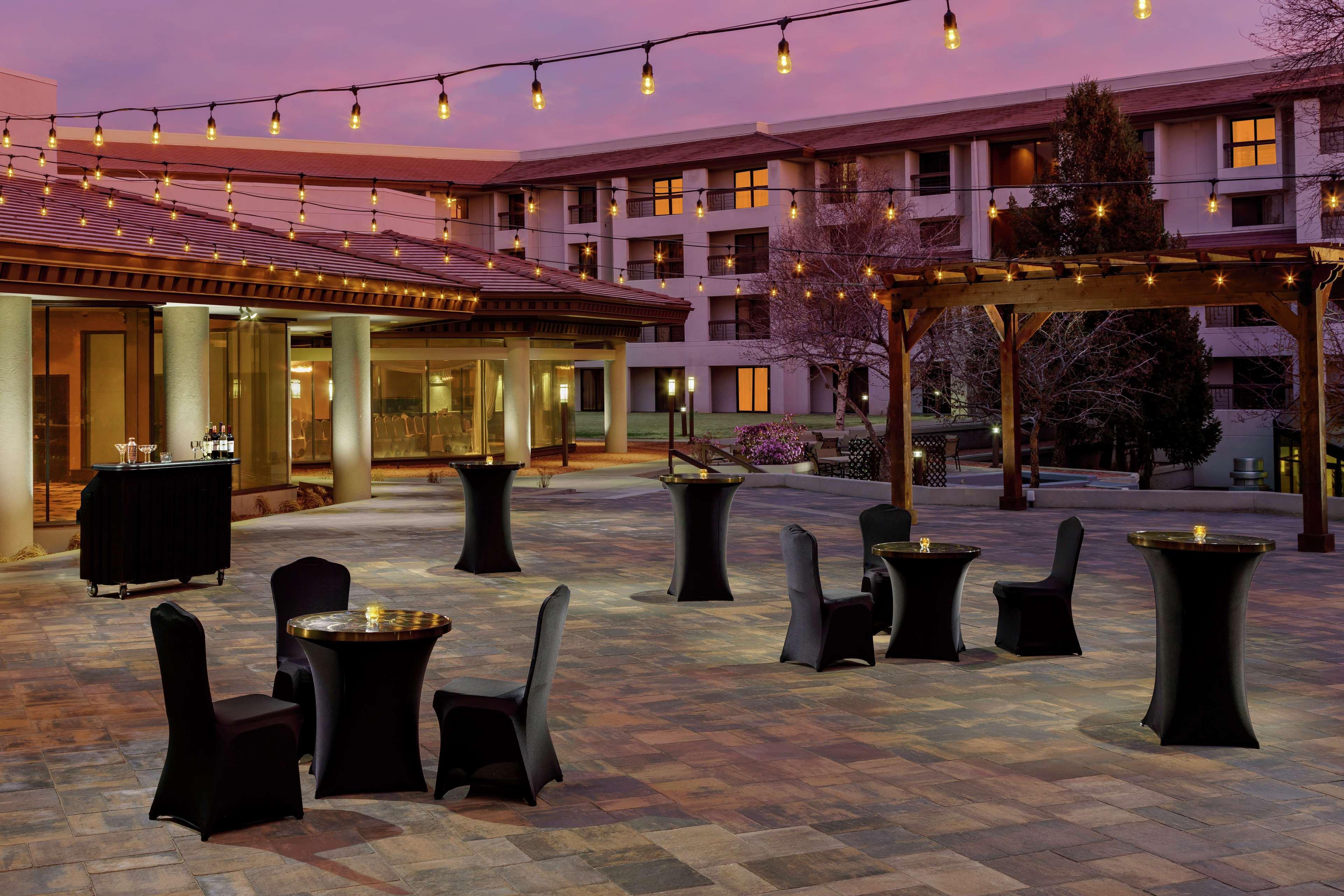Doubletree By Hilton Colorado Springs Hotel Eksteriør billede