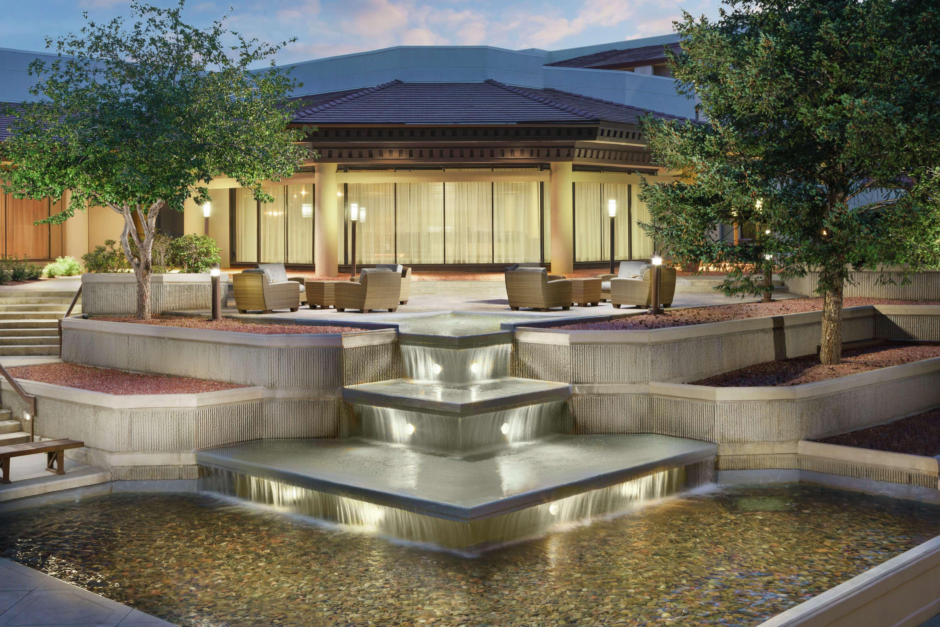 Doubletree By Hilton Colorado Springs Hotel Eksteriør billede