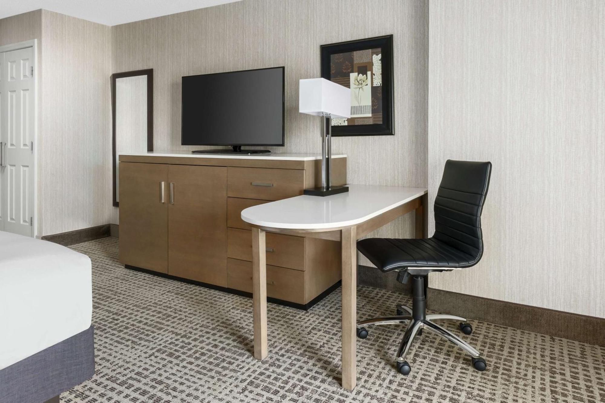 Doubletree By Hilton Colorado Springs Hotel Eksteriør billede