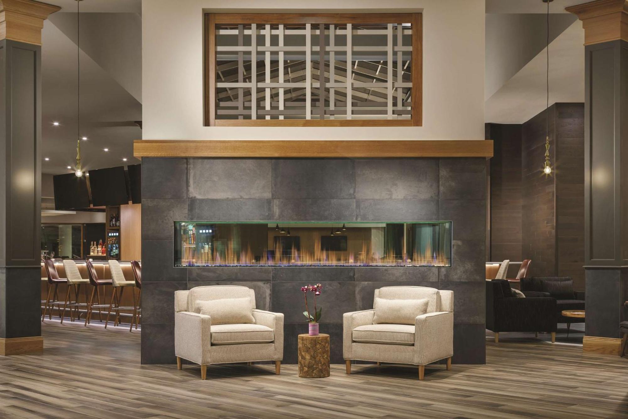 Doubletree By Hilton Colorado Springs Hotel Eksteriør billede